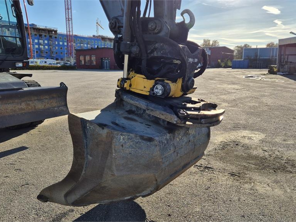 volvo-ew,ew160e_321109a-20251020_142223.jpg
