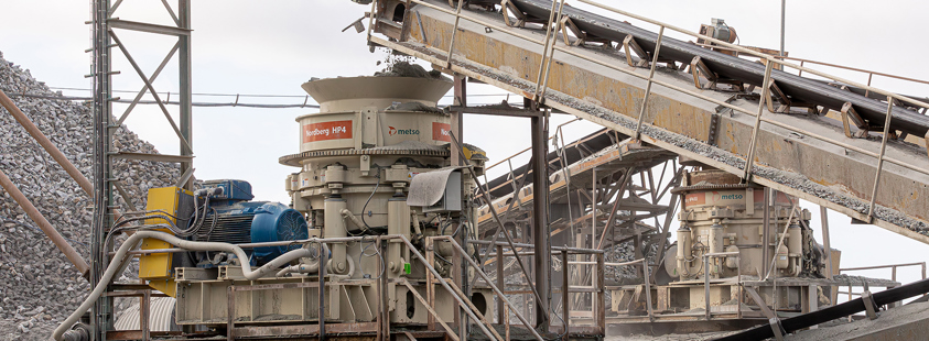 Stationary crushers