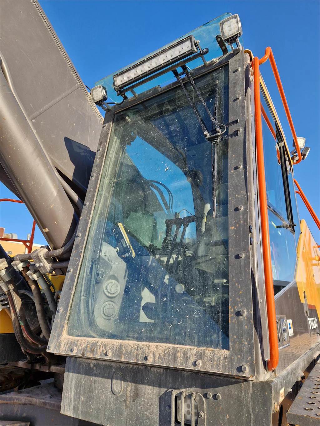 volvo-ec750el-5999,ec750el_310183a-media(10).jpg