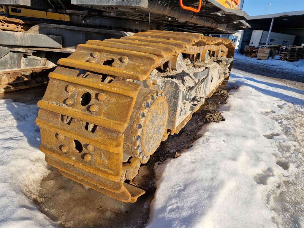 volvo-ec750el-9cd5,ec750el_310183a-media(7).jpg