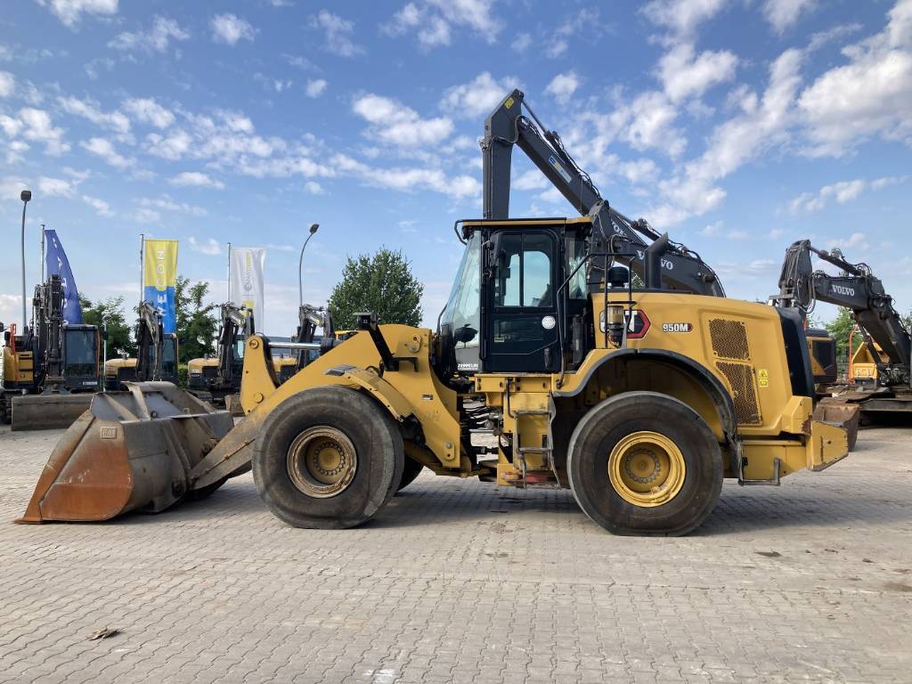 cat-950-m,5ae8e487.jpg