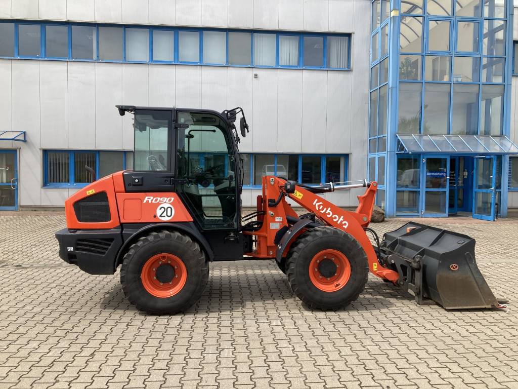 kubota-r-090,a2cd1ce7.jpg