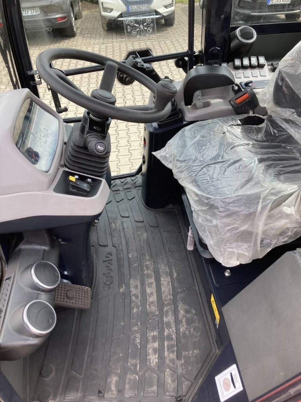 kubota-r-090,d5465466.jpg