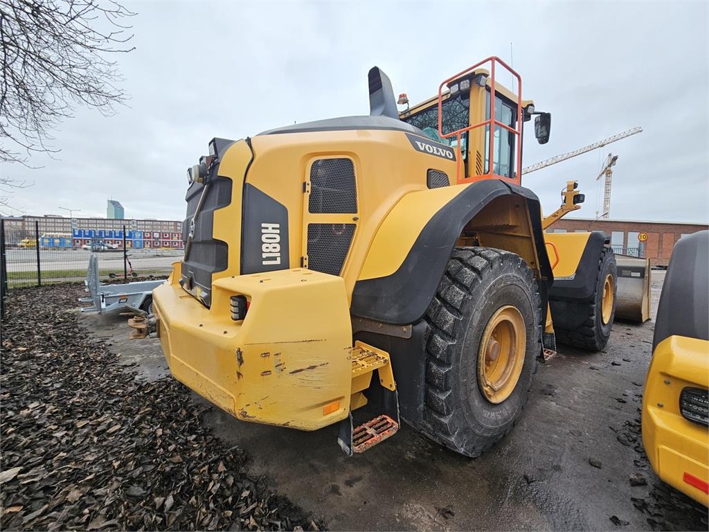 volvo-l180h,l180h_4330a-20251218_131208.jpg