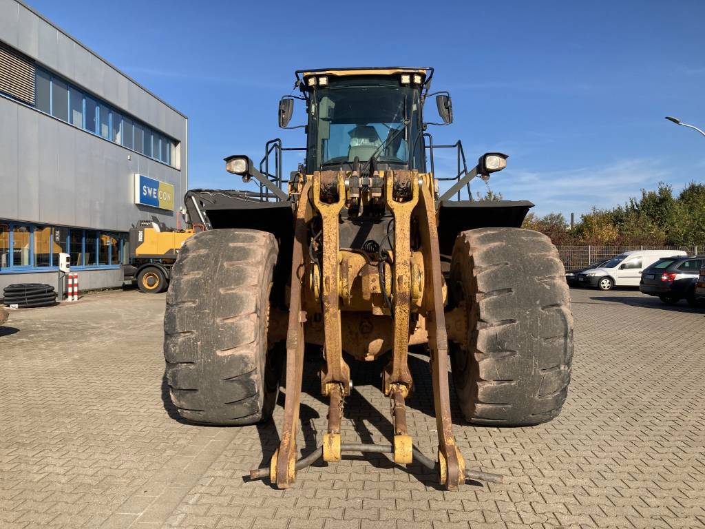 cat-980-m,8bab1614.jpg