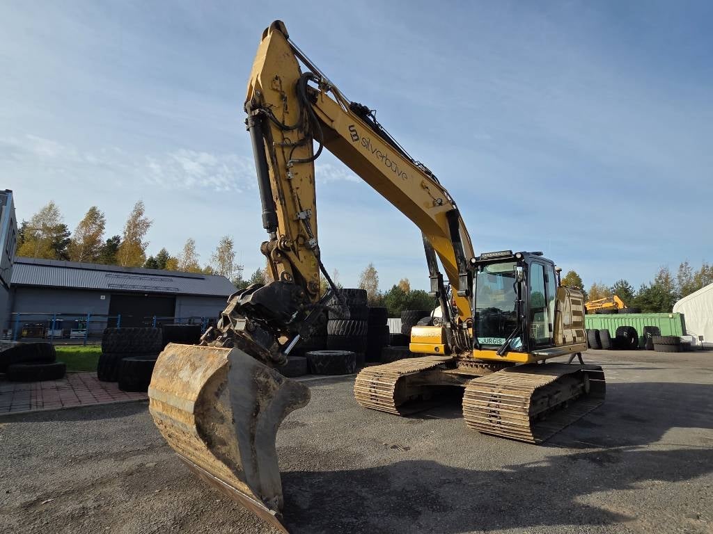 cat-323,6f0b7869.jpg