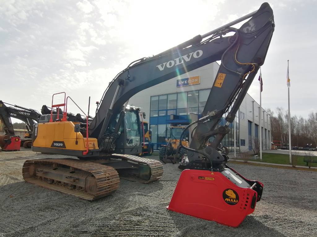 volvo-ec-220-e,453571fc.jpg