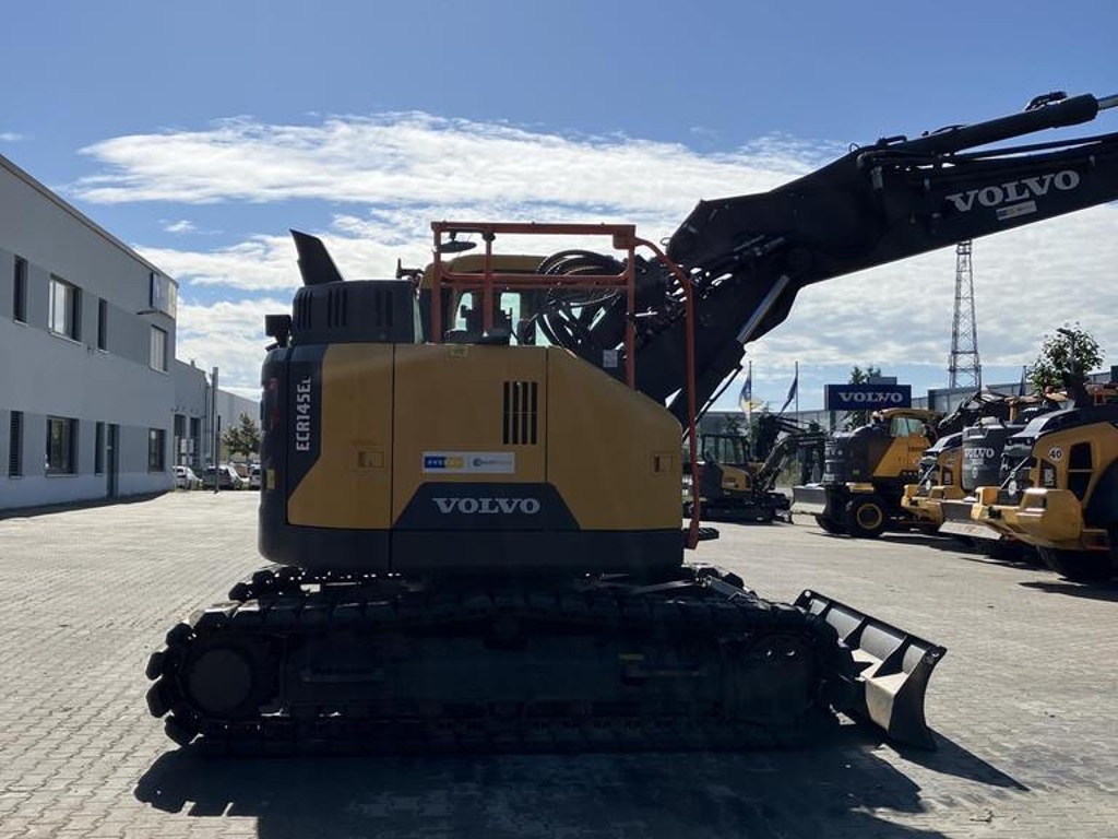 volvo-ecr-145-el,e3cce208-10.jpg