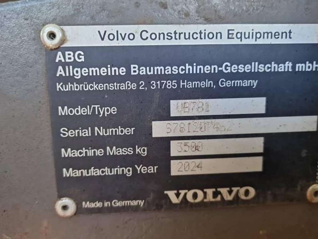 volvo-p-8820-d,9078c44d-16.jpg