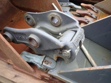 Volvo Mechanischer Schnellwechsler Pin-on U03