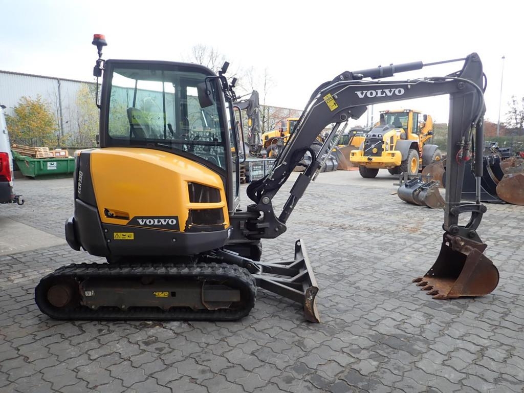 volvo-ecr-35-d,7f50d0c5-2.jpg