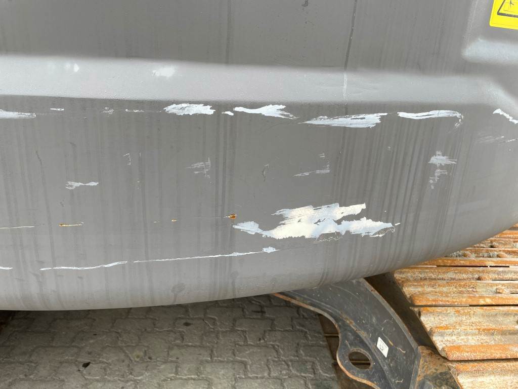 volvo-611e,ecr235el_311550a-img_4430(medium).jpg