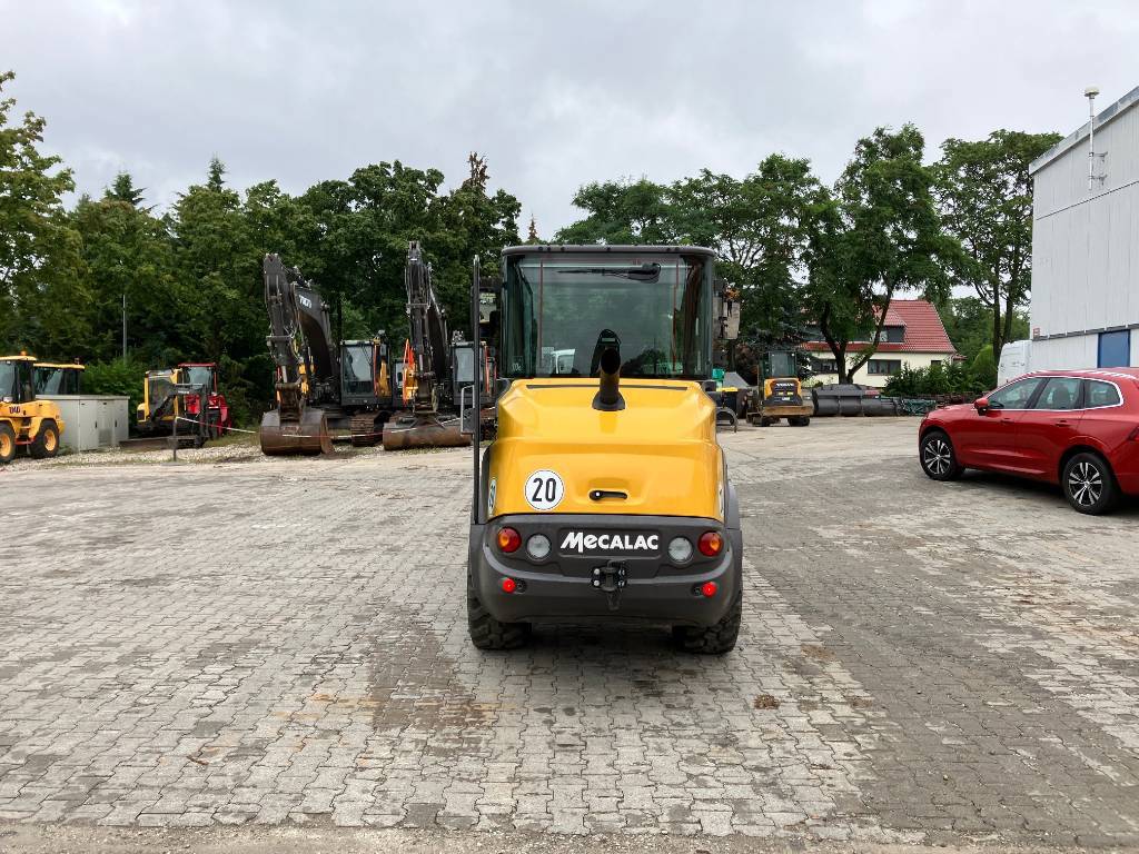 mecalac-ax-700,b3bcd59d.jpg