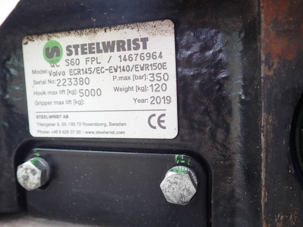steelwrist-hydr-schnellwechsle,deee0575.jpg
