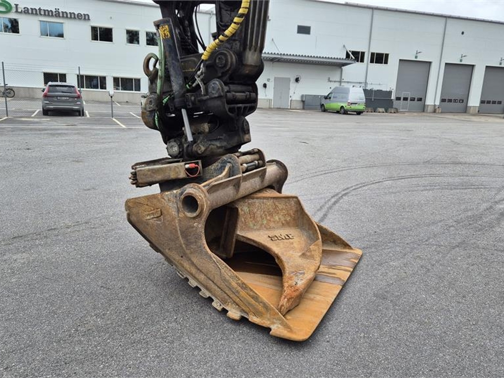 volvo,ec220el_321326a-ec220el_321326_12.jpg
