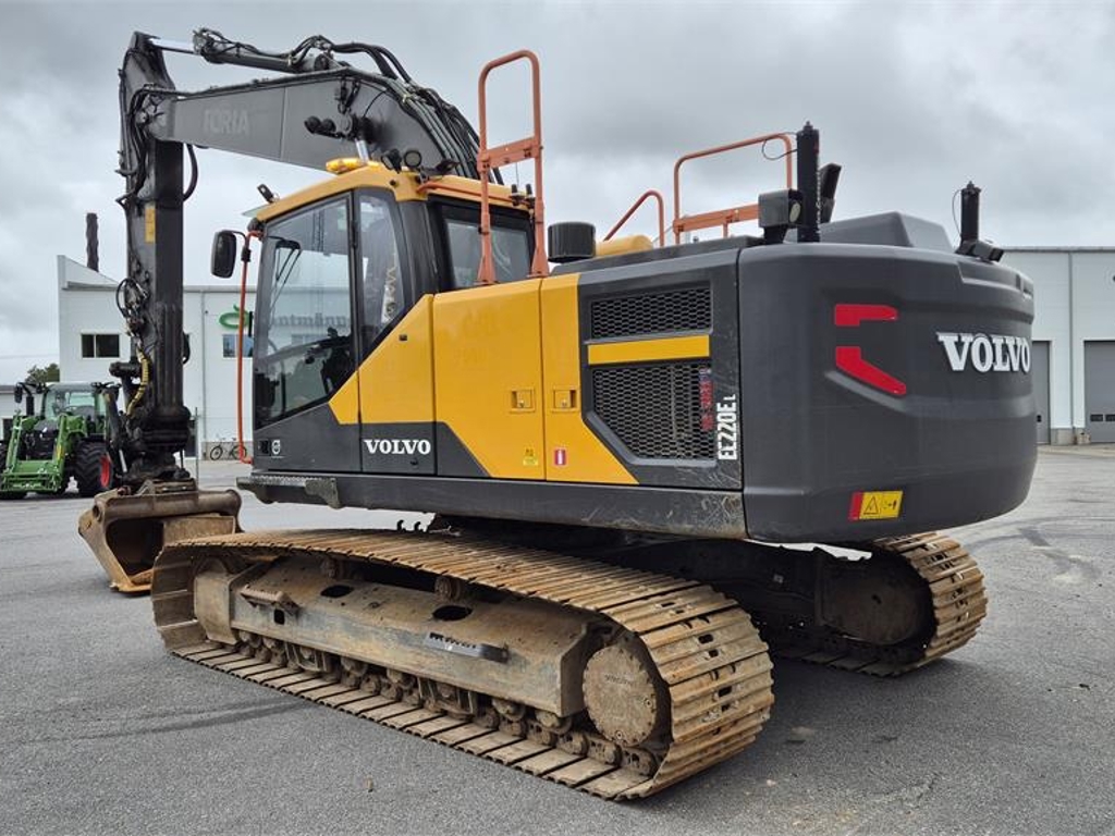 volvo,ec220el_321326a-ec220el_321326_5.jpg