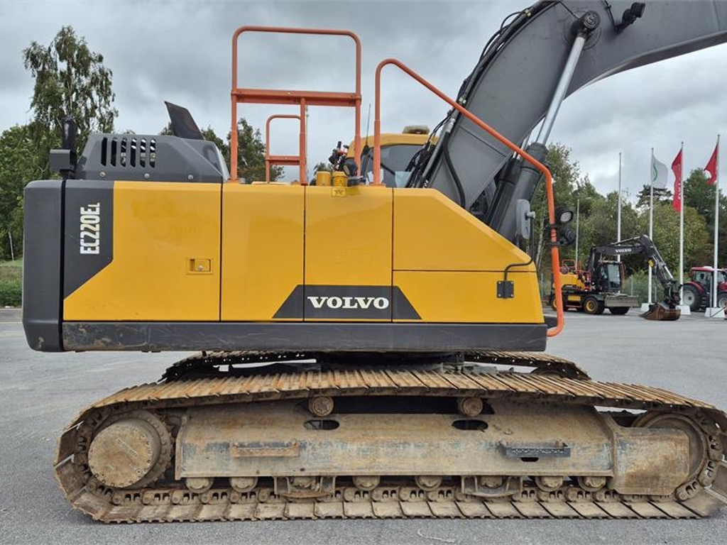 volvo,ec220el_321326a-ec220el_321326_8.jpg