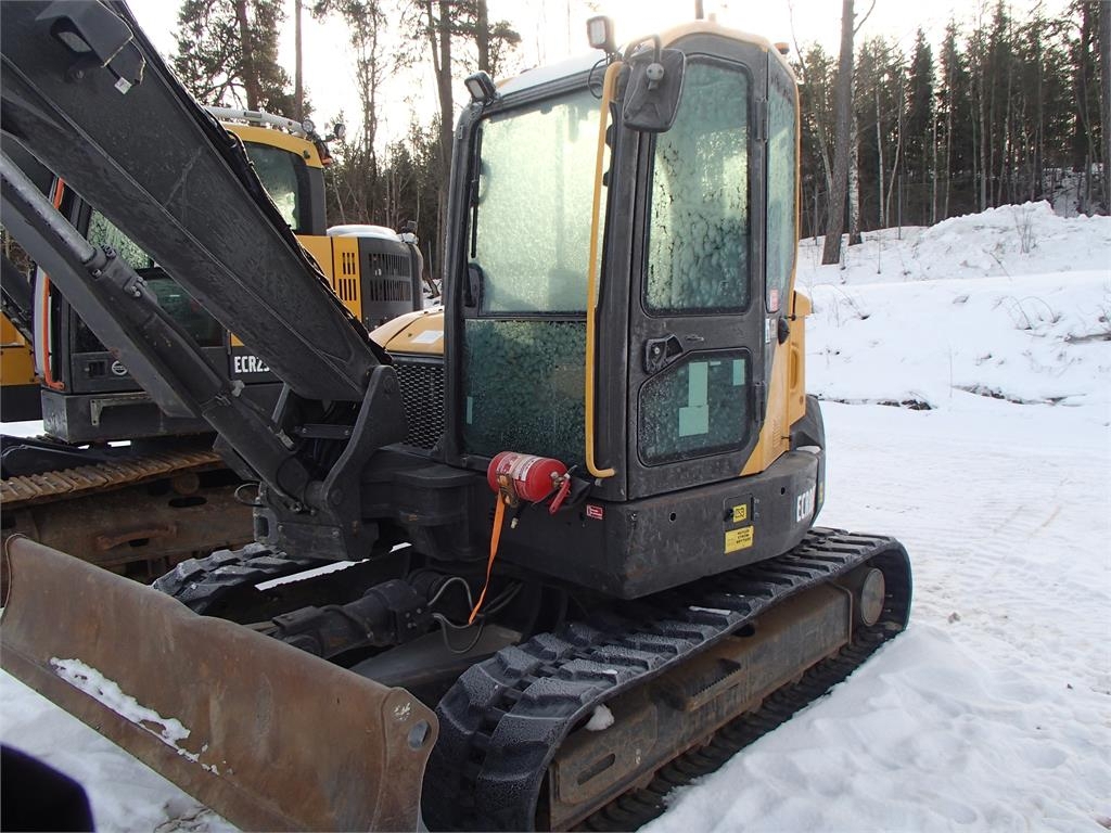 volvo-ec,ecr88d_213920a-ecr88d213920(1).jpg