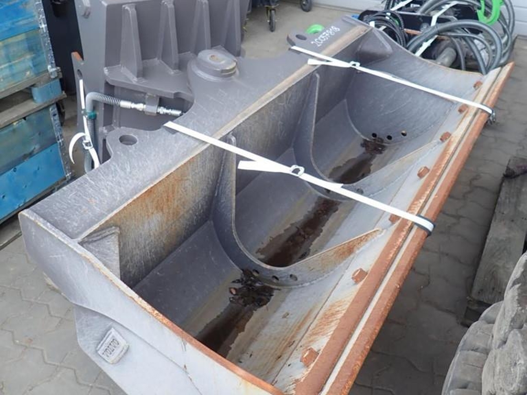 volvo-hydr-grabenraumloffel,99c306e7-2.jpg