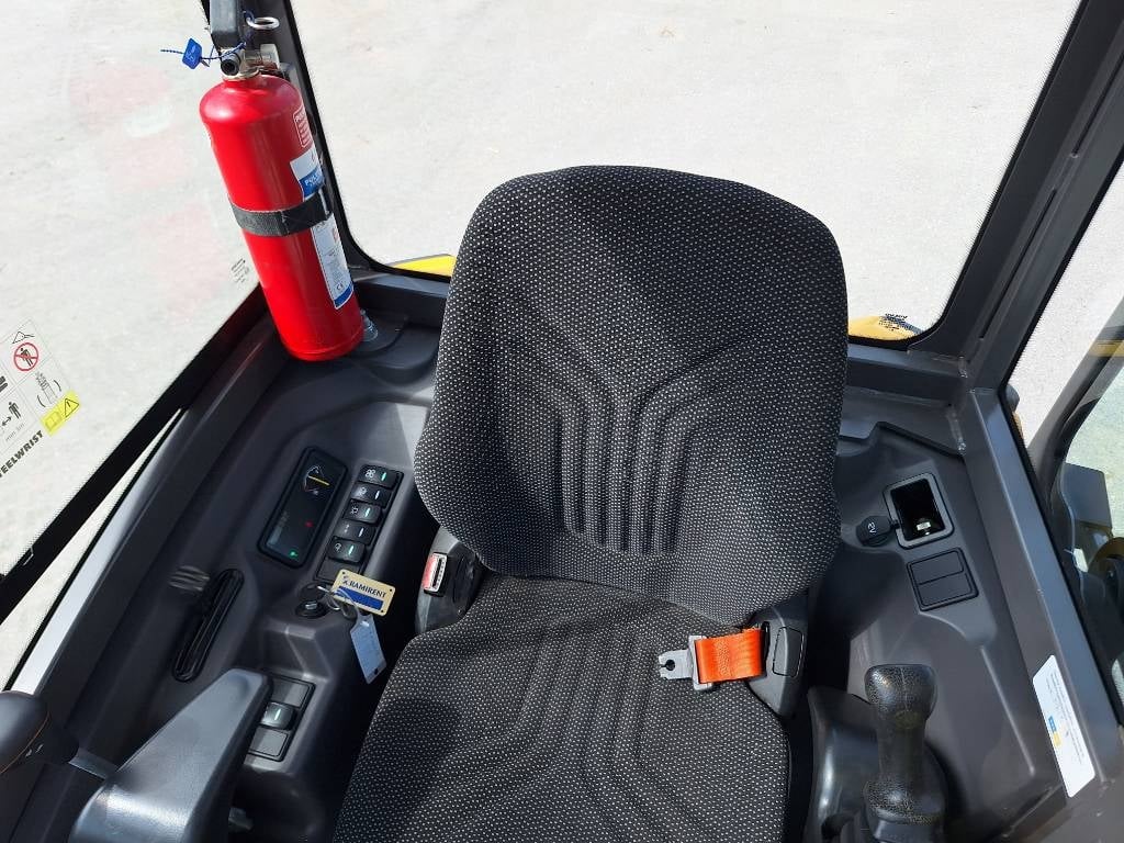volvo-ec-18-e,17577bee.jpg