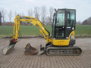Komatsu PC 26MR-3